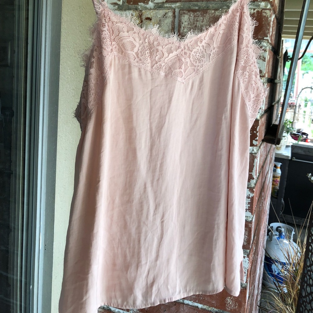 WHO WHAT WEAR SILKY CAMI